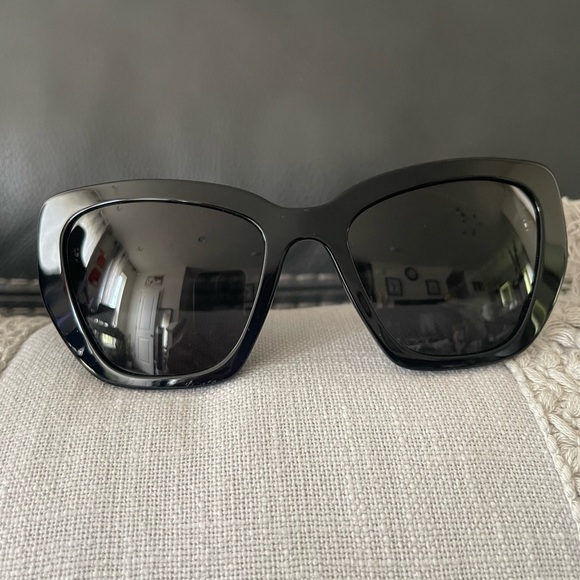 Prada Catwalk Sunglass - Picture 8 of 15